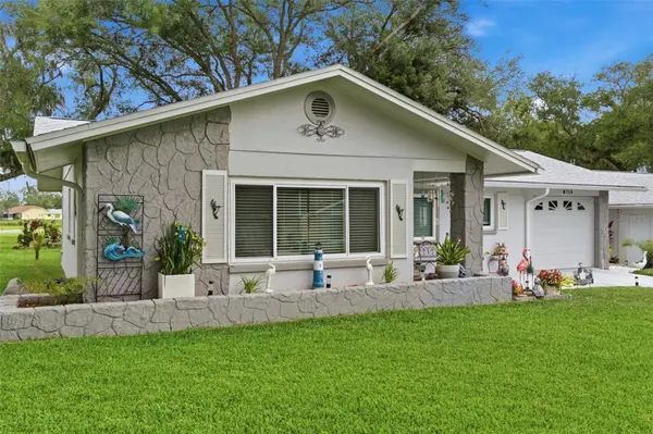 8715 BENTON DR, Port Richey, FL 34668
