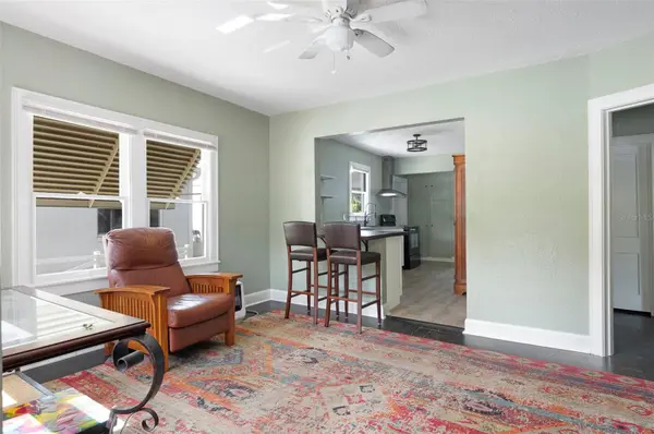 2521 4TH ST S, St Petersburg, FL 33705