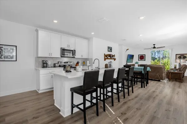 140 LOST BALL DR, Daytona Beach, FL 32124