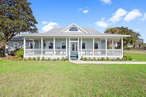 42554 MAGGIE JONES RD, Paisley, FL 32767