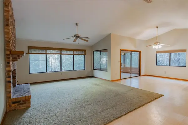 1325 S SPRING GARDEN AVE, Deland, FL 32720