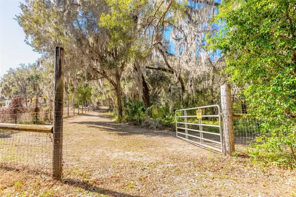 2095 STONE RD, Deland, FL 32720