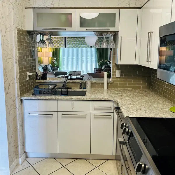145 N HALIFAX AVE #405, Daytona Beach, FL 32118