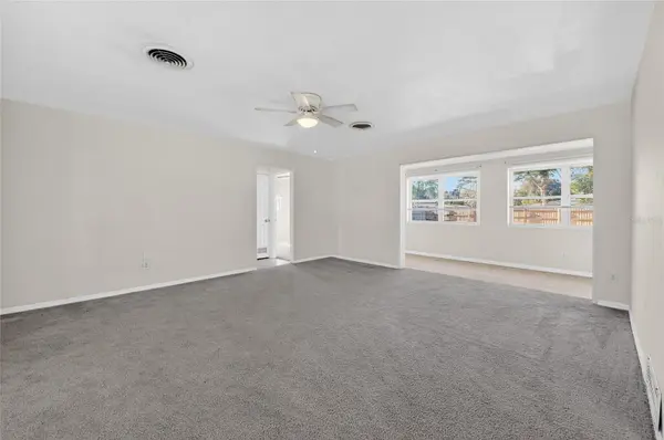 123 W OCEAN AVE, Edgewater, FL 32132