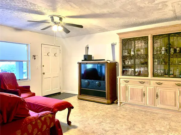 701 S DELAWARE AVE, Deland, FL 32720