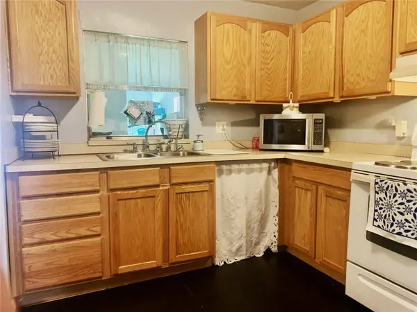 701 S DELAWARE AVE, Deland, FL 32720