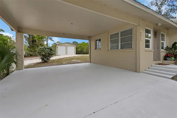 4611 GRAND AVE, De Leon Springs, FL 32130