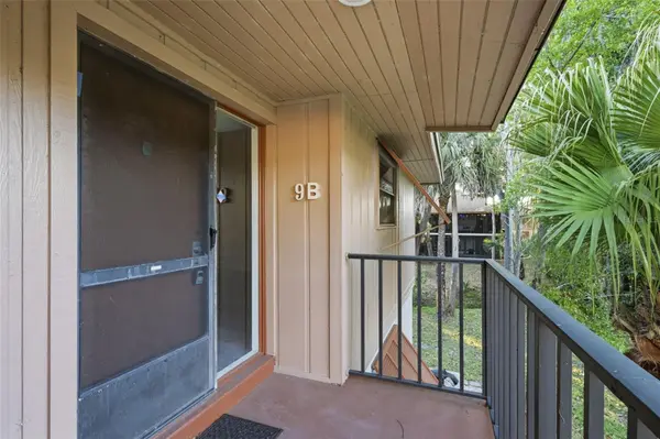 100 SWEETGUM WOODS CT #9B, Deltona, FL 32725