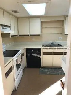 431 W RICH AVE #429, Deland, FL 32720