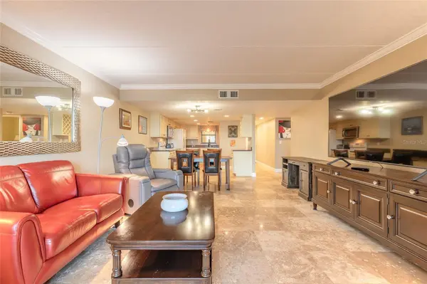 3131 S RIDGEWOOD AVE #101, South Daytona, FL 32119