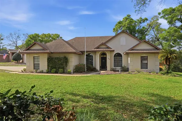 731 EDGEWILD CT, Orange City, FL 32763