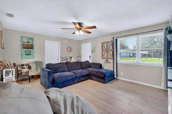 327 LONDON RD, Daytona Beach, FL 32117