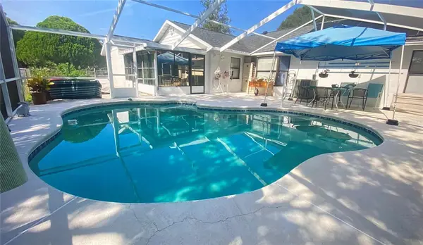 155 VILLAGE LN, Daytona Beach, FL 32119