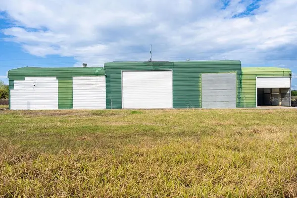 6029 US HIGHWAY 17, De Leon Springs, FL 32130