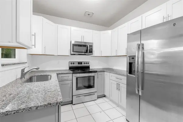1712 TALLAHASSEE DR, Daytona Beach, FL 32117
