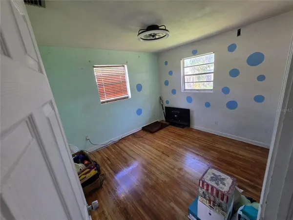 563 MARTHA DR, Holly Hill, FL 32117