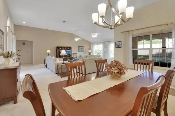 2520 S GLEN EAGLES DR, Deland, FL 32724