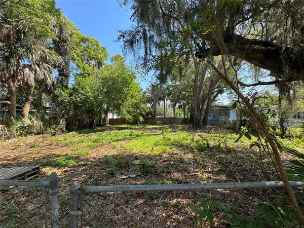 1127 MARTHA DR, Daytona Beach, FL 32114