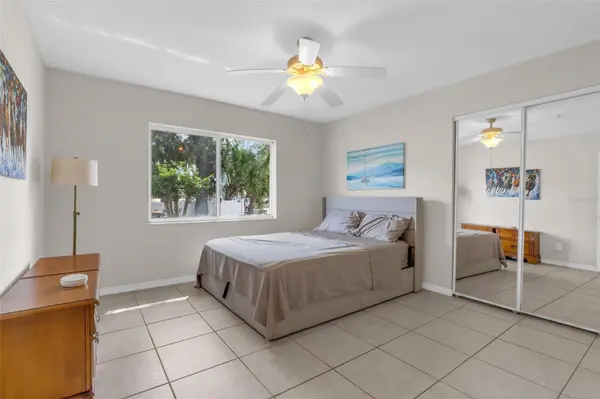 545 WAYNE AVE, New Smyrna Beach, FL 32168