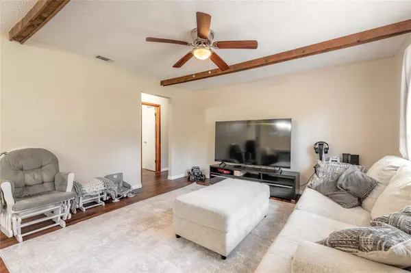1650 11TH AVE, Deland, FL 32724
