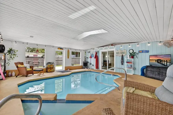 925 FLAGLER AVE, Edgewater, FL 32132
