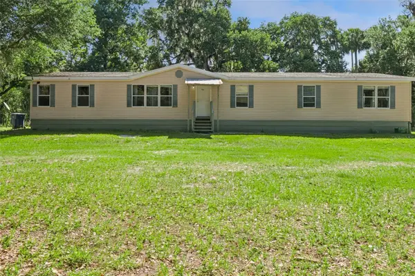 1305 CHURCH ST, Pierson, FL 32180