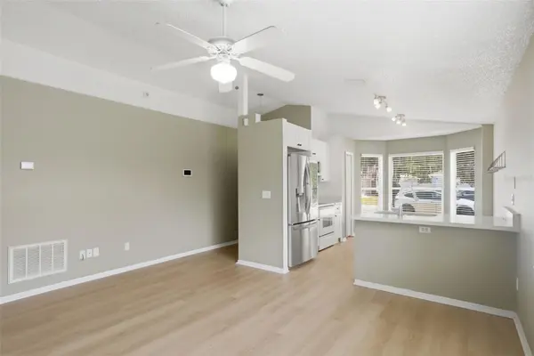2308 DONEGAN PL, Orlando, FL 32826