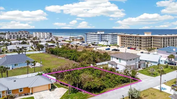28 OCEAN BREEZE CIR, Ormond Beach, FL 32176