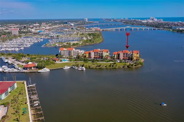 731 MARINA POINT DR #731, Daytona Beach, FL 32114