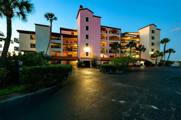 731 MARINA POINT DR #731, Daytona Beach, FL 32114