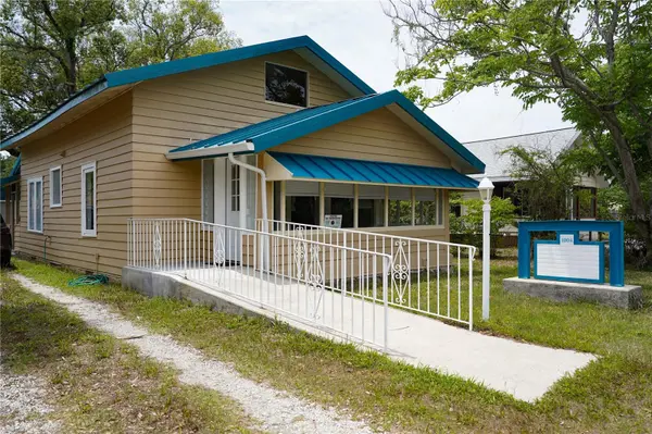 1004 TALTON AVE, Deland, FL 32720