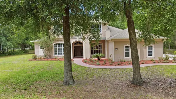 530 N BLUE LAKE AVE, Deland, FL 32724