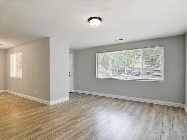1495 GRANADA AVE, Daytona Beach, FL 32117