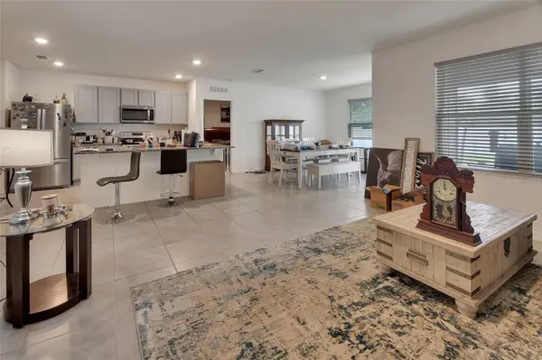 1235 WINTER GRAY CIR, Deltona, FL 32738