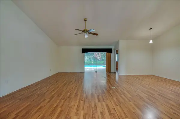 203 LIVE OAK CT, Lake Mary, FL 32746