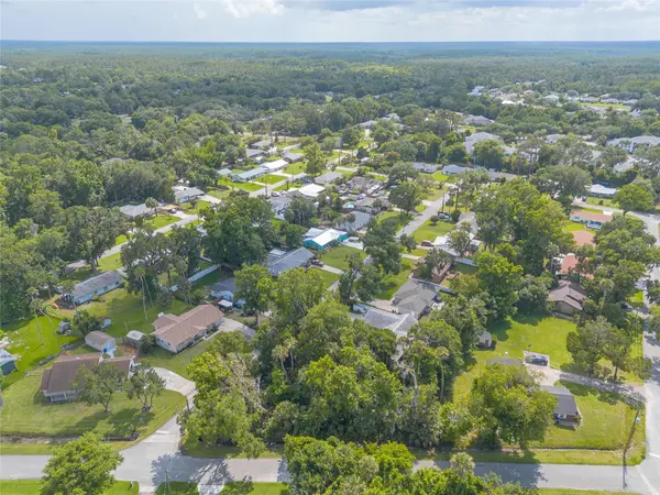 2433 CLAIRE AVE, New Smyrna Beach, FL 32168