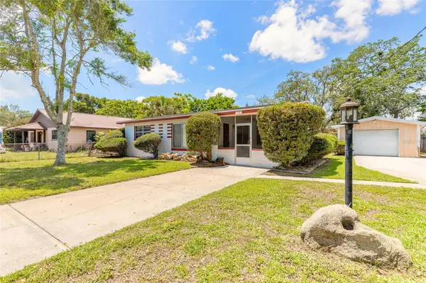 1584 VALENCIA AVE, Daytona Beach, FL 32117