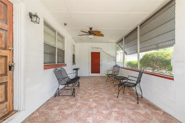 1584 VALENCIA AVE, Daytona Beach, FL 32117