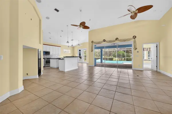 4 CHINIER ST, Palm Coast, FL 32137