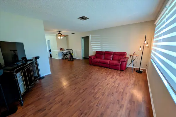 11608 FOX RUN, Port Richey, FL 34668