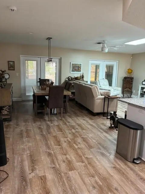 7421 GLASGOW RD, Weeki Wachee, FL 34613