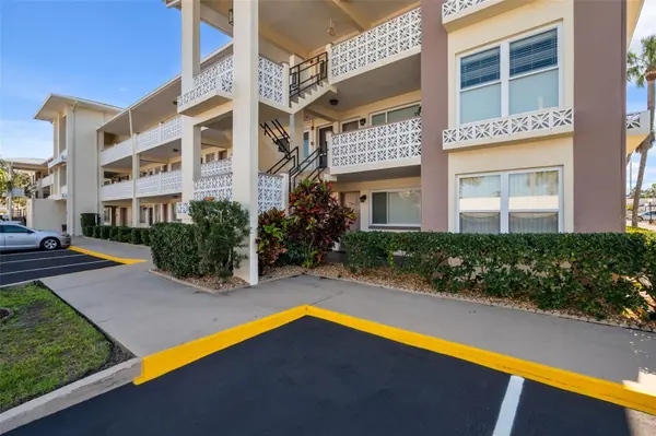 1235 S HIGHLAND AVE #1-207, Clearwater, FL 33756