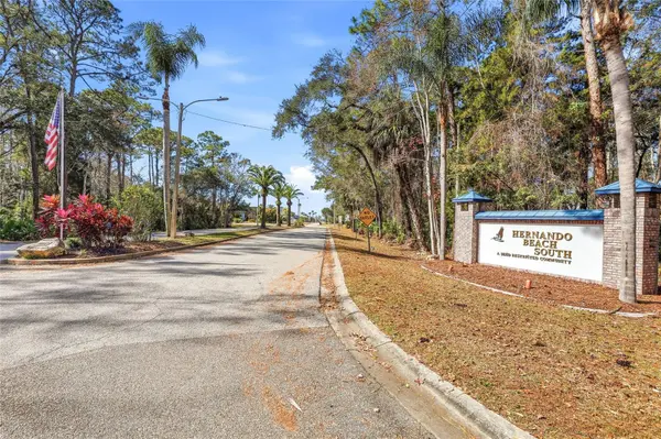 Address not disclosed, Hernando Beach, FL 34607