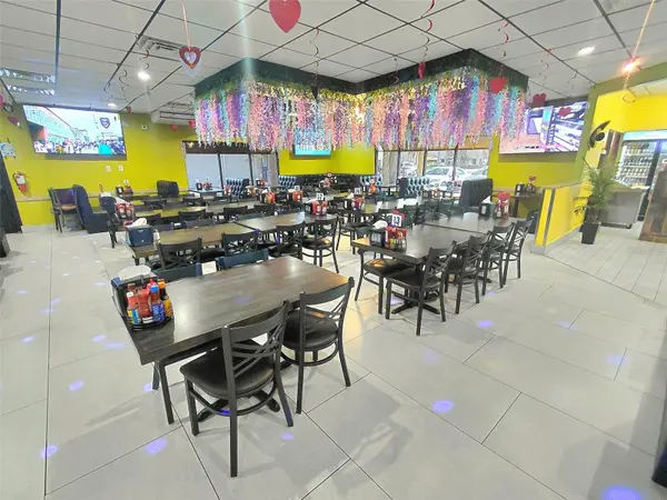 909 W VINE ST, Kissimmee, FL 34741