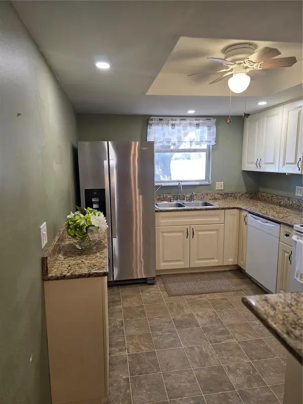 4140 PASSPORT LN #101, New Port Richey, FL 34653