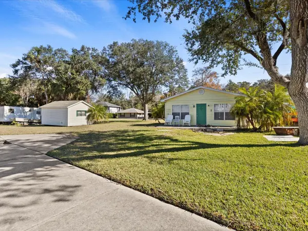 7255 TROPICAL DR, Weeki Wachee, FL 34607