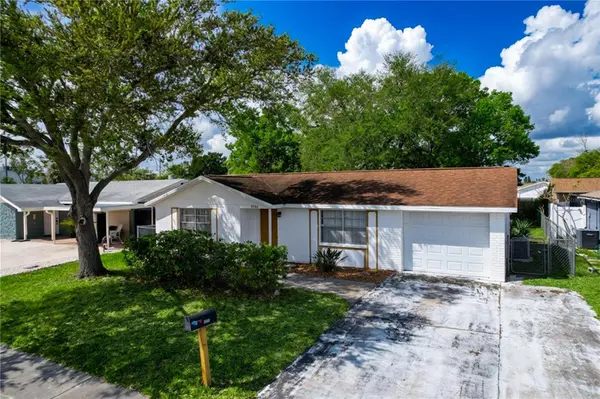 9741 LAMANTIN DR, Port Richey, FL 34668