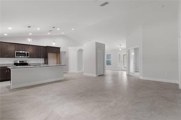 11367 LATCHWOOD AVE, Weeki Wachee, FL 34614