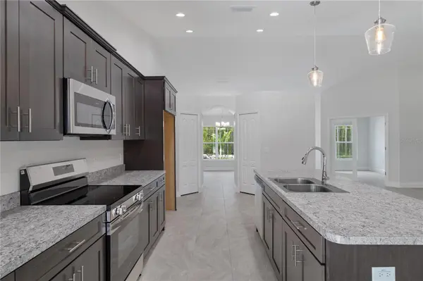 11367 LATCHWOOD AVE, Weeki Wachee, FL 34614