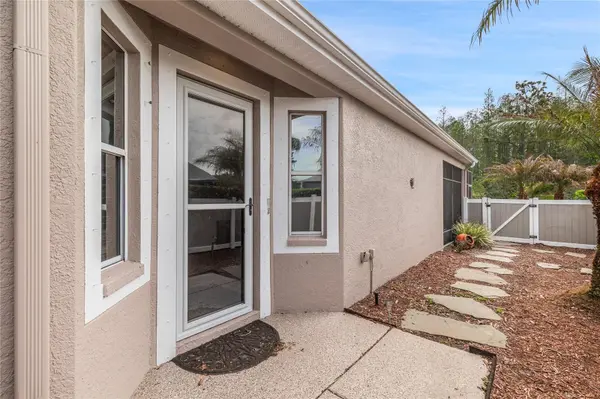 8328 PONKAN RD, Land O Lakes, FL 34637